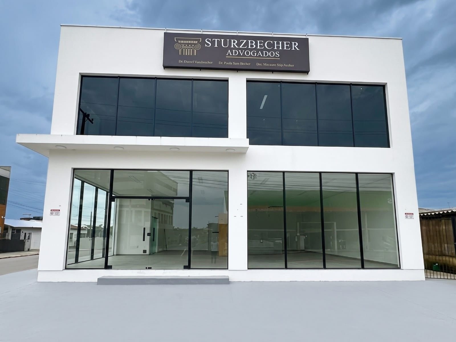 Apresentação Sturzbecher Advogados
